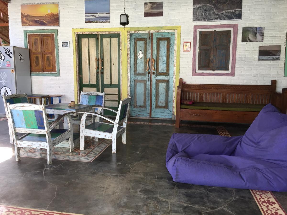 Guest house Medewi Secret Surfcamp 2*
