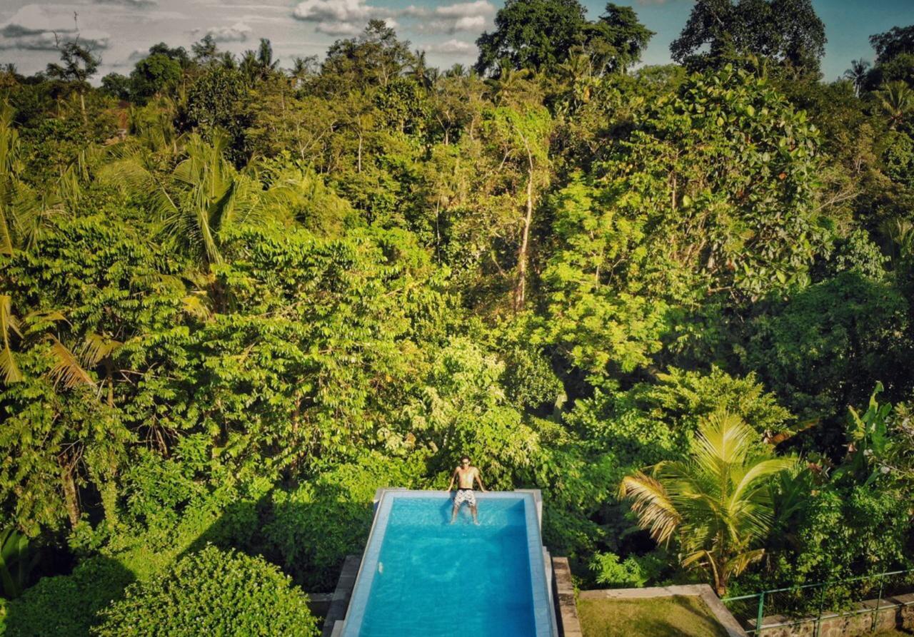 Resort Bali Luxury Boutique And Tanah Lot (Bali)