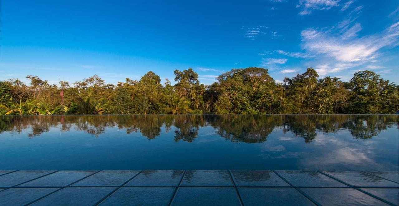Bali Luxury Boutique And 4* Tanah Lot (Bali)
