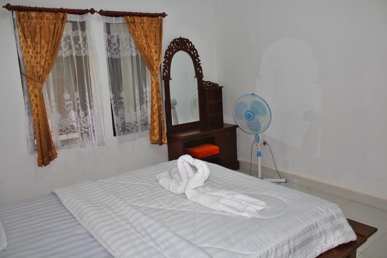 Nyuh Kadah Guest house *