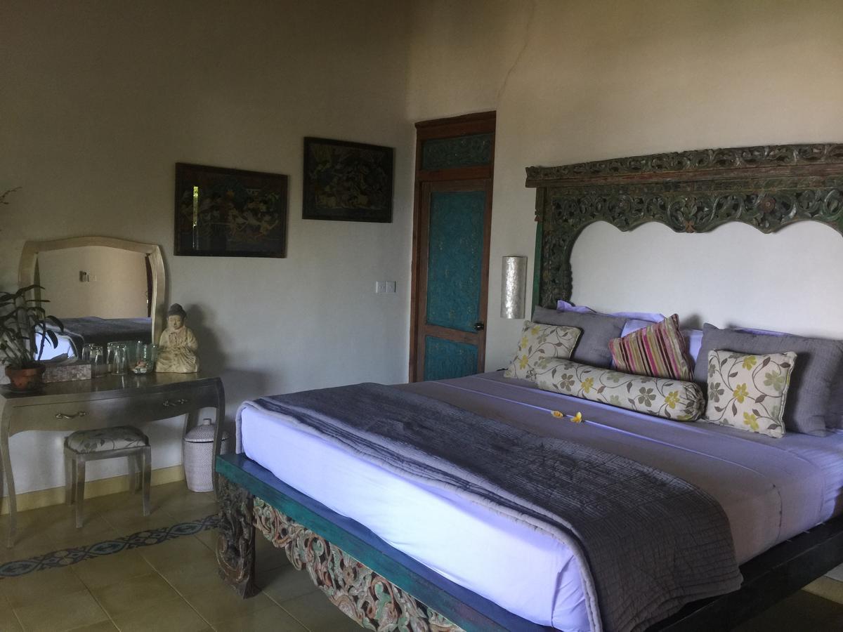 Life In Guest house Amed (Bali)