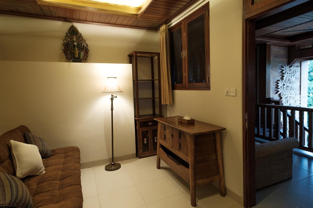 Murni's & Hotel 4*