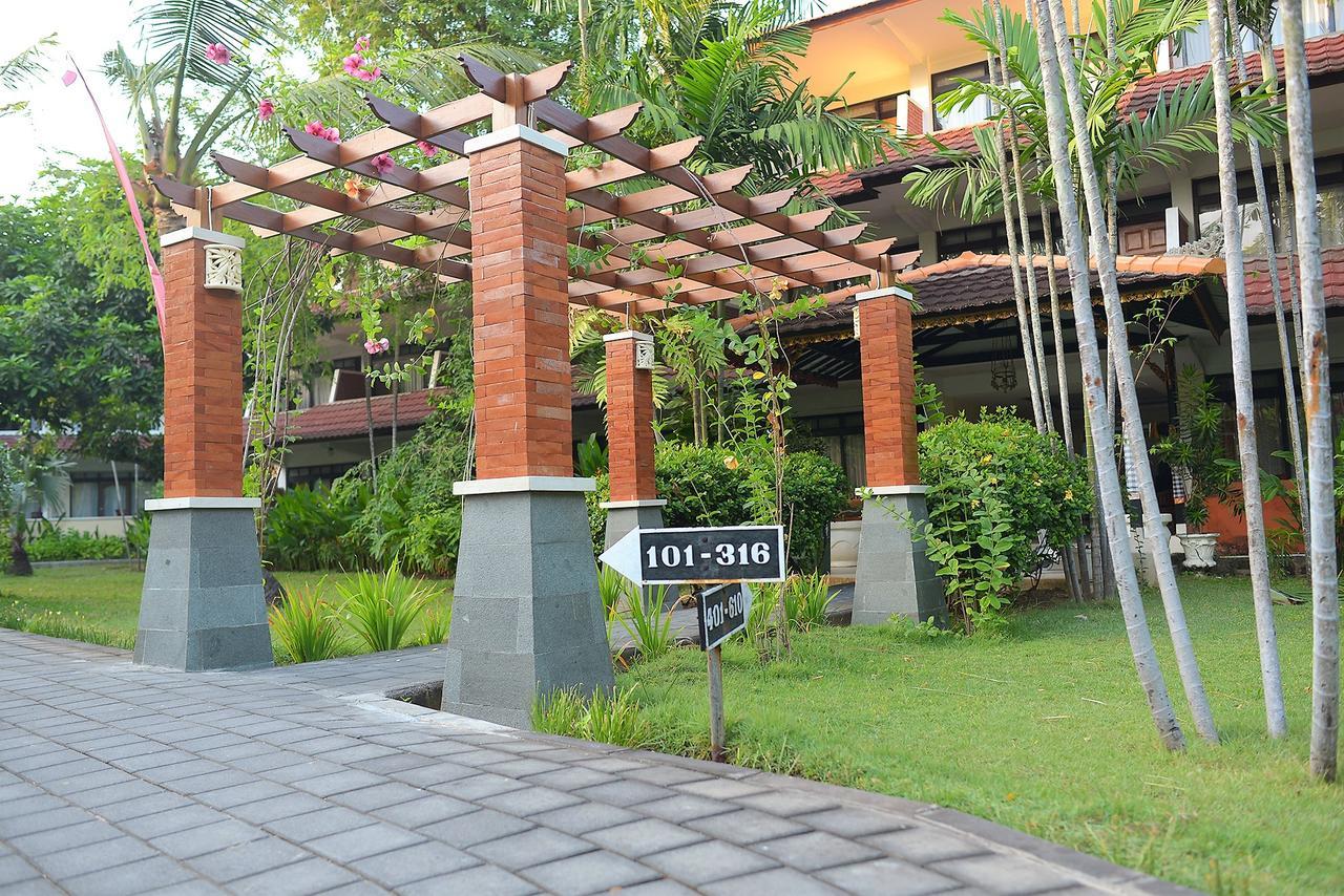 Palm Bali Hotel 3*