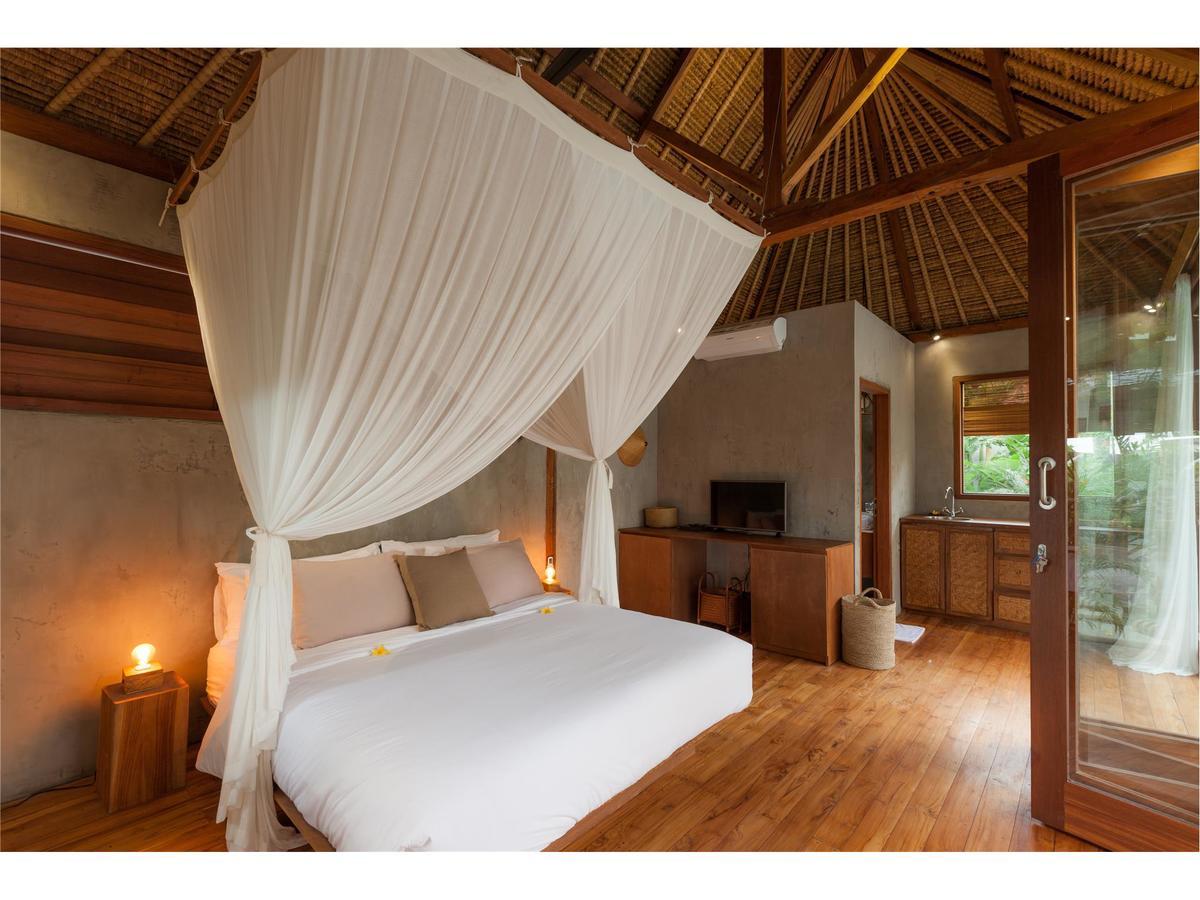 Guest house Zin Berawa & 4*