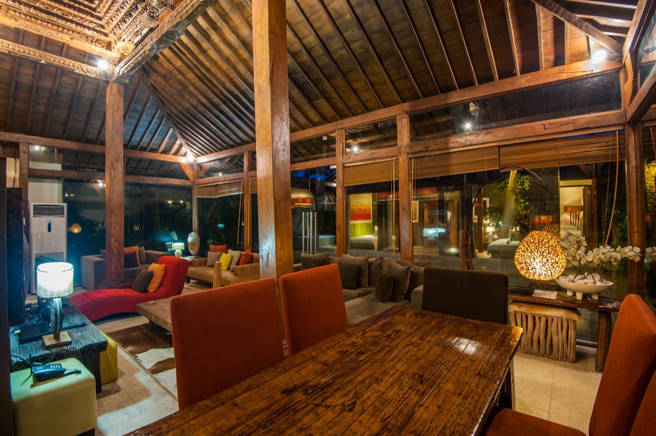 Tides Echo Villa Canggu (Bali)