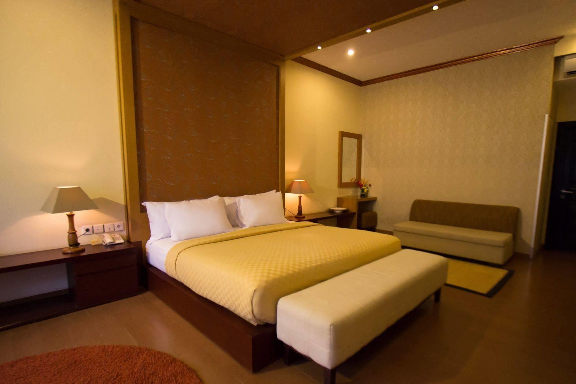 Hotel Natya Tanah Lot
