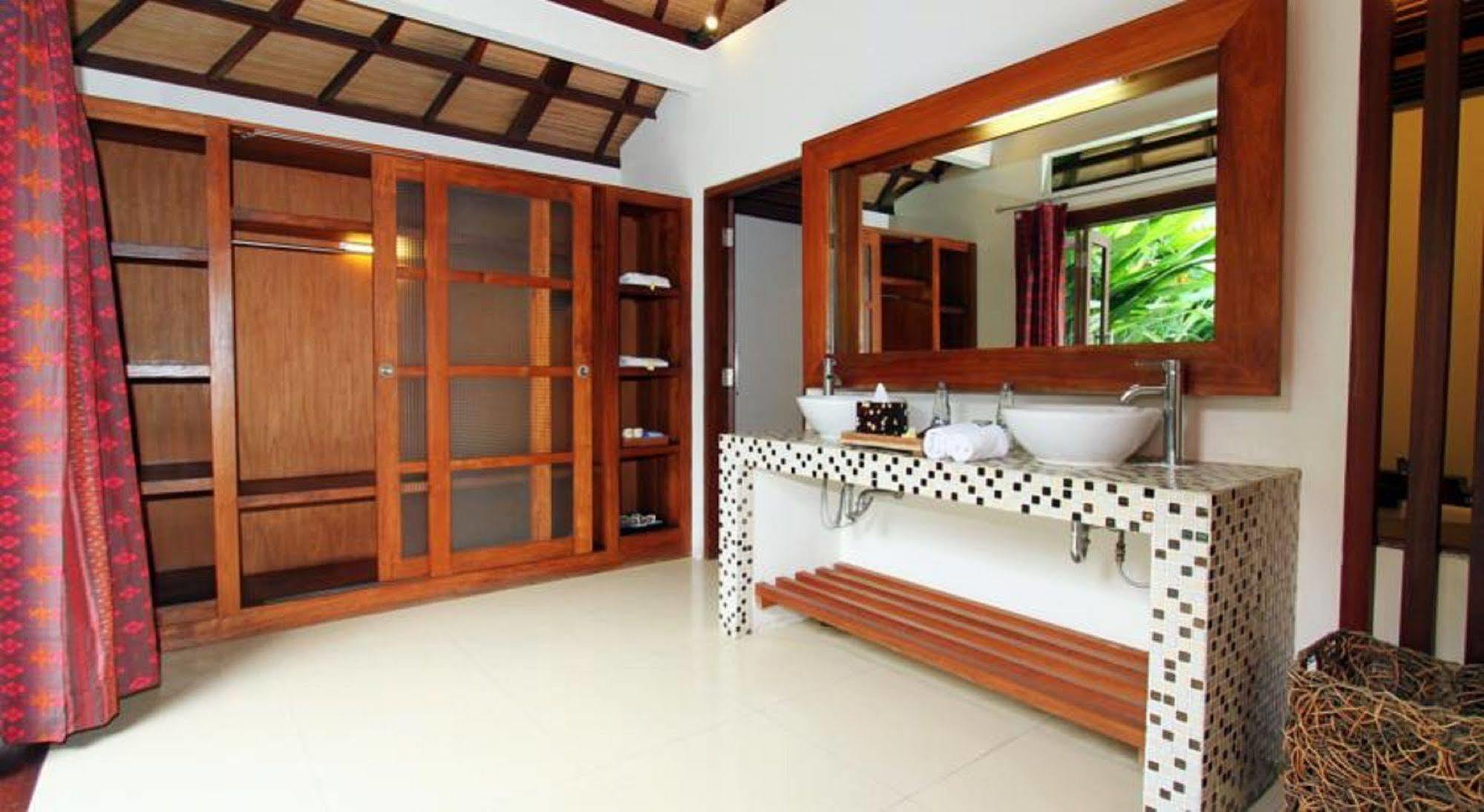Grand Akhyati & Villa Canggu (Bali)