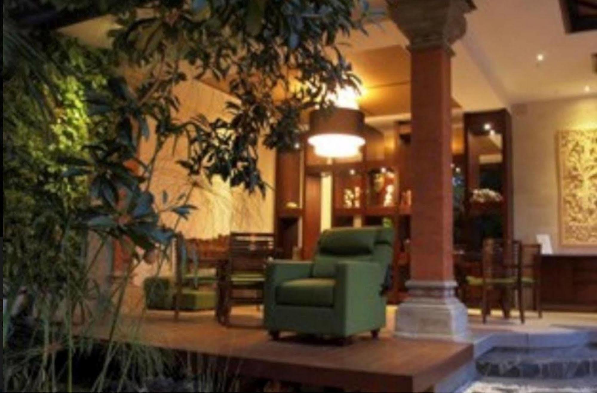 Yulia Village Hotel 3*