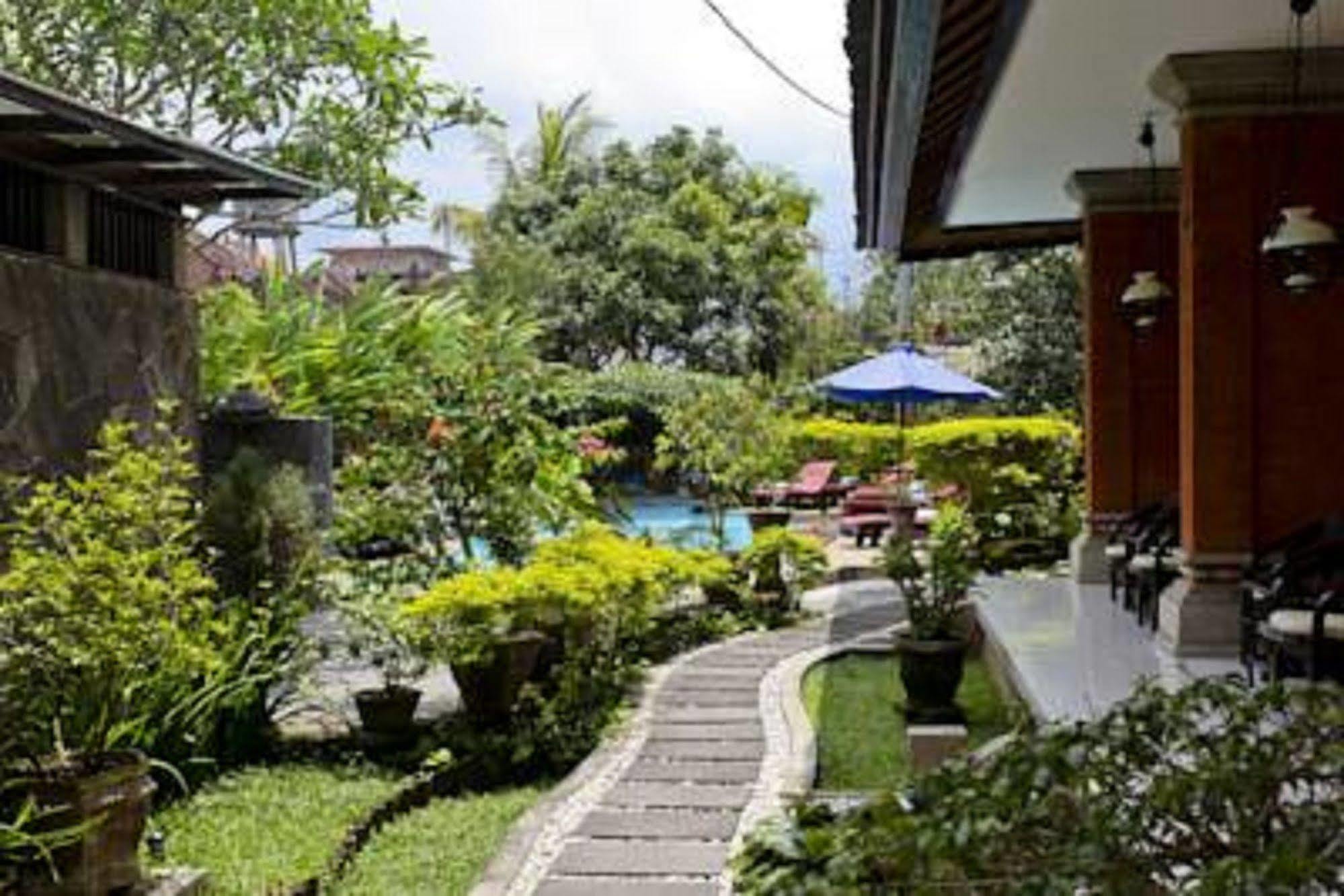 Yulia Village Hotel Ubud (Bali)
