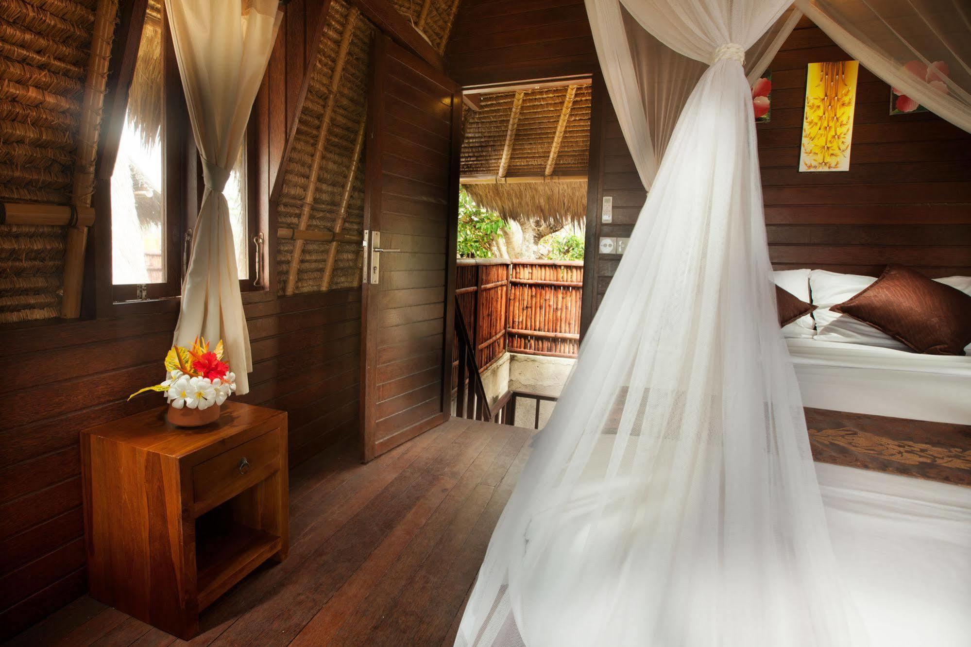 Abian Huts Dream Beach Lembongan Holiday park