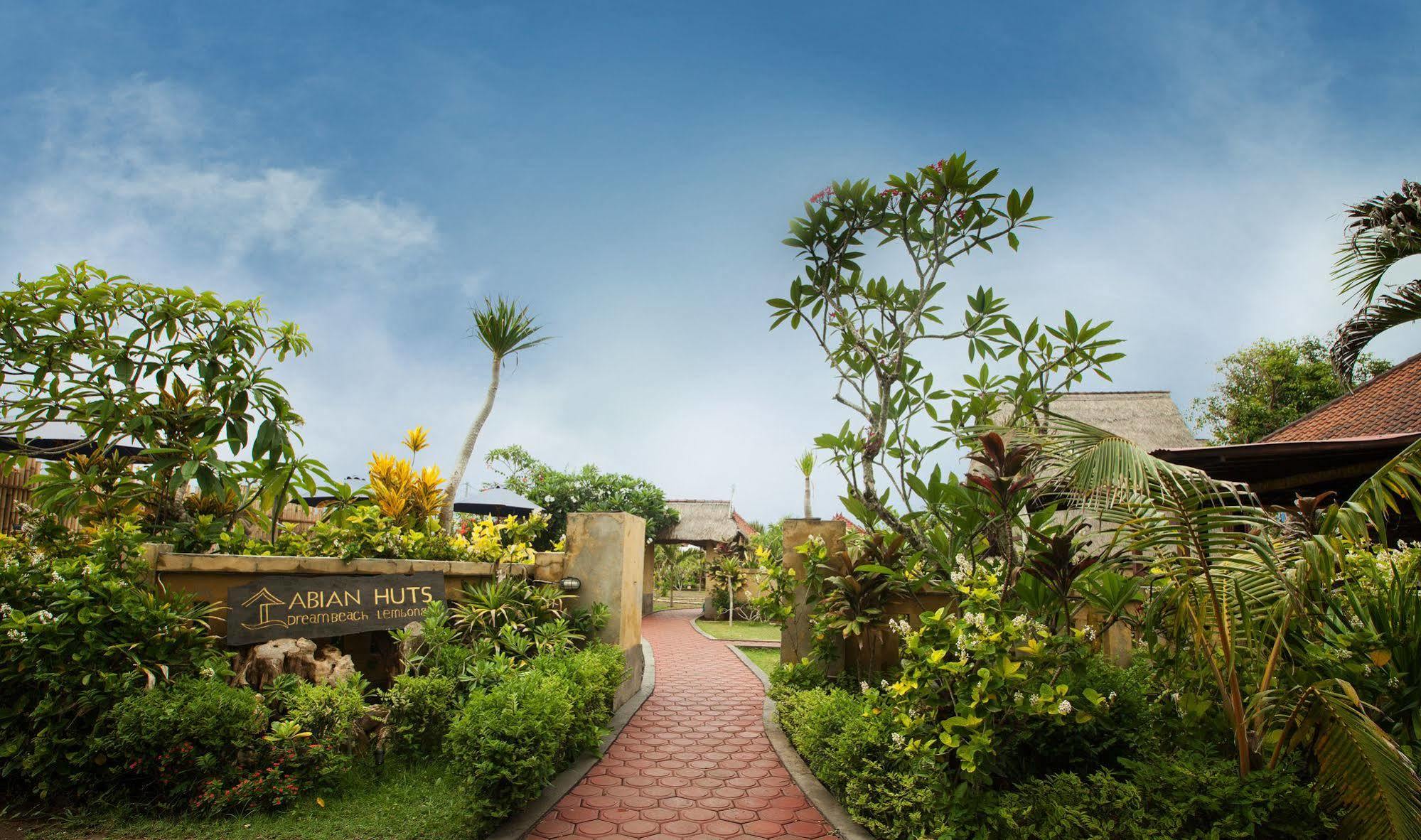 Abian Huts Dream Beach Lembongan Holiday park