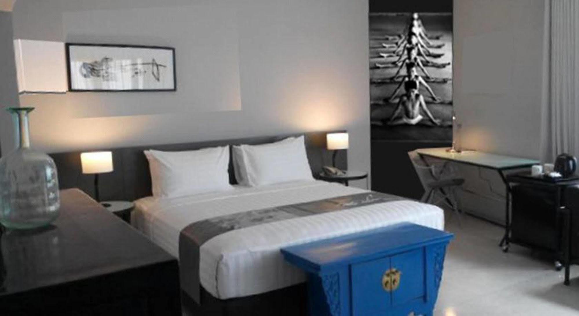 Hotel Scala Bed And Beyond