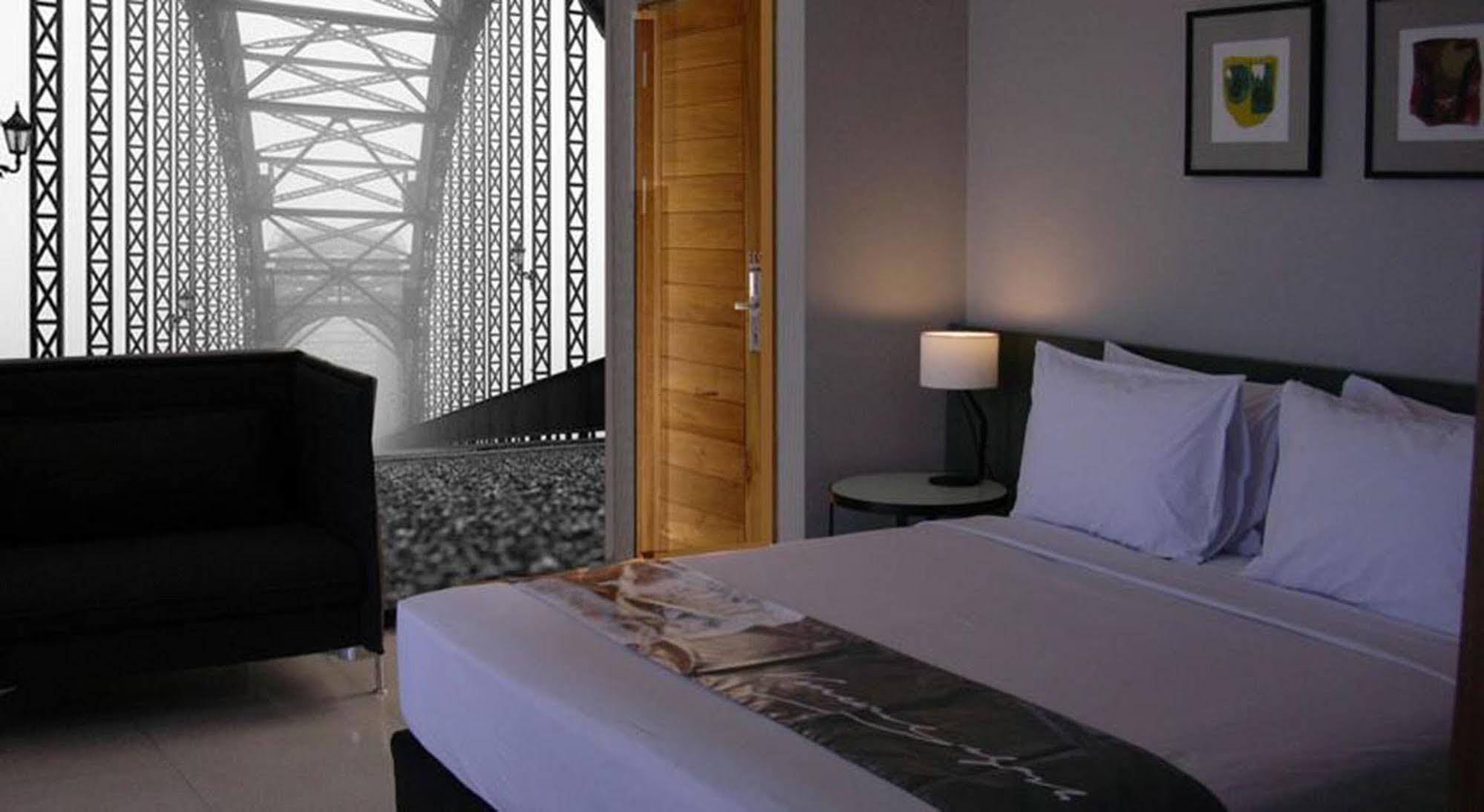 Scala Bed And Beyond Hotel