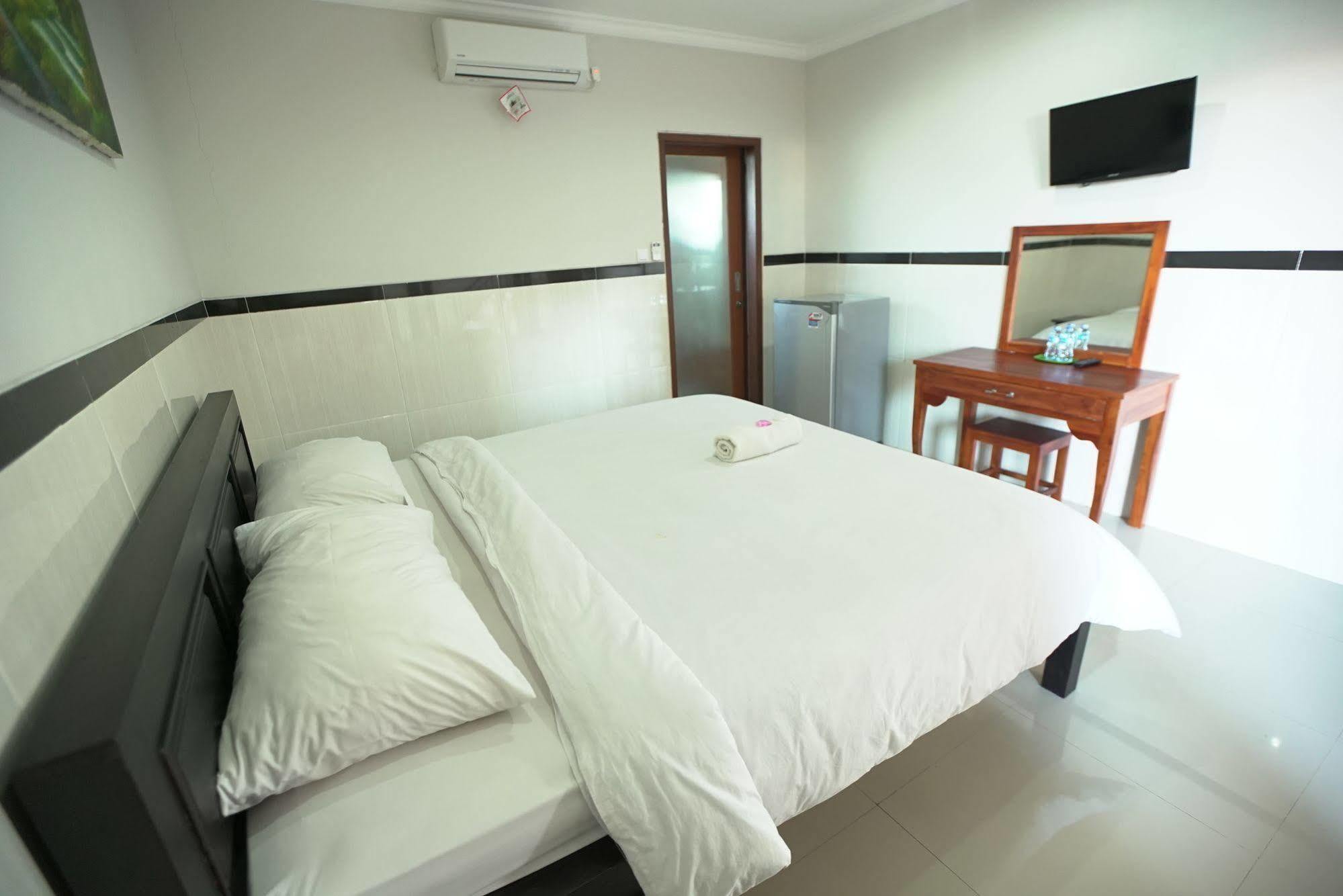 Rena Segara House Hotel Tuban (Bali)