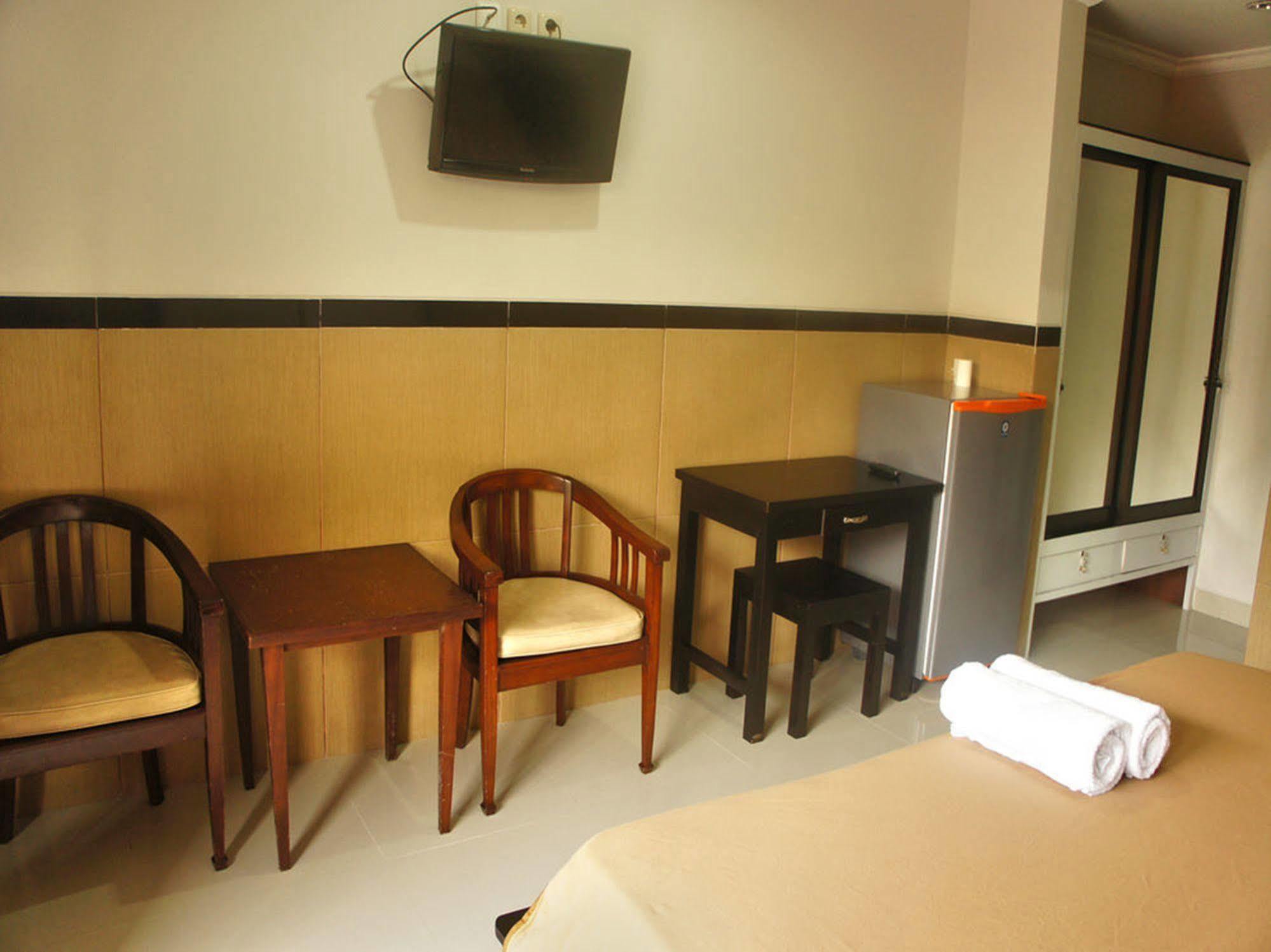 Rena Segara House 2* Tuban (Bali)