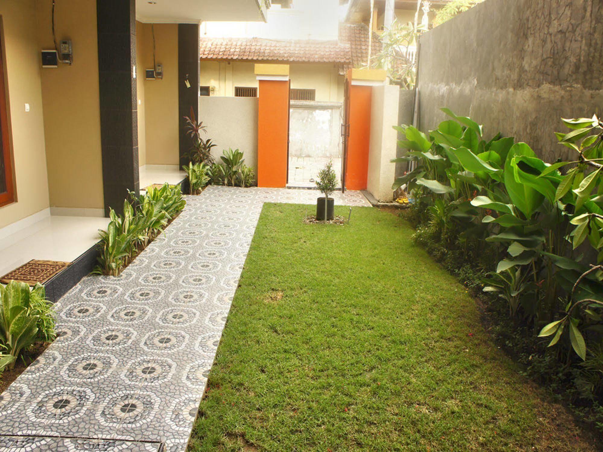 Rena Segara House Hotel 2*