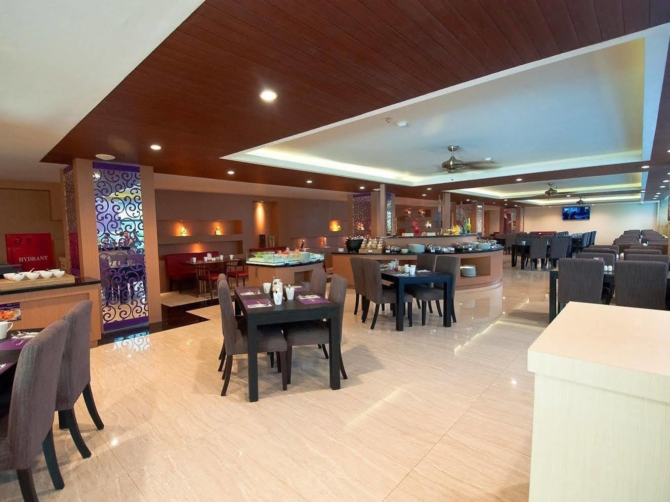 Quest San By Aston Hotel Denpasar (Bali)