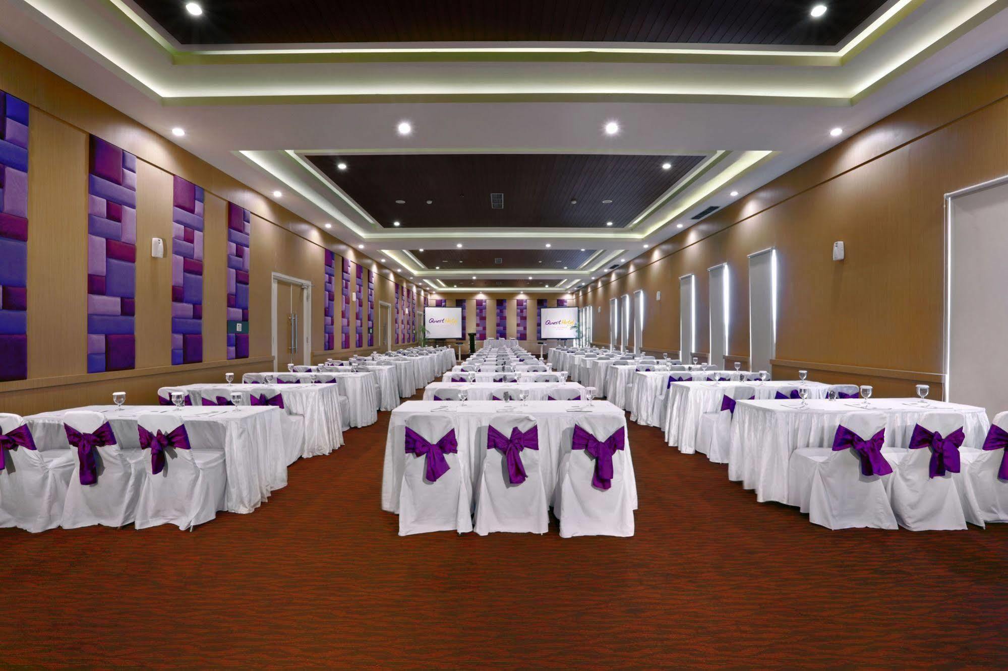 Quest San By Aston Denpasar (Bali)