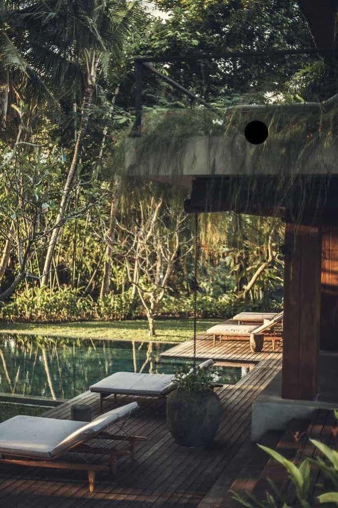 Reddoor Bali