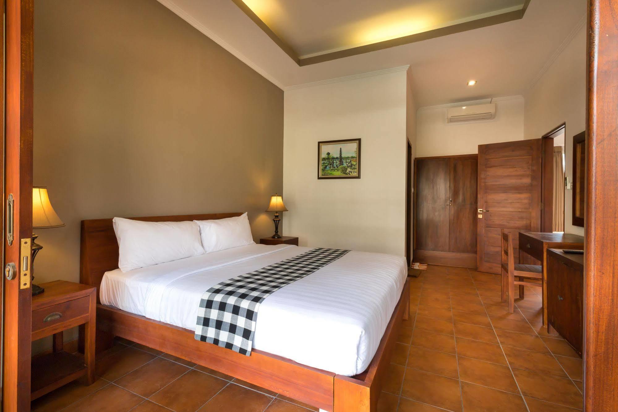 Vidi Boutique Hotel 3*