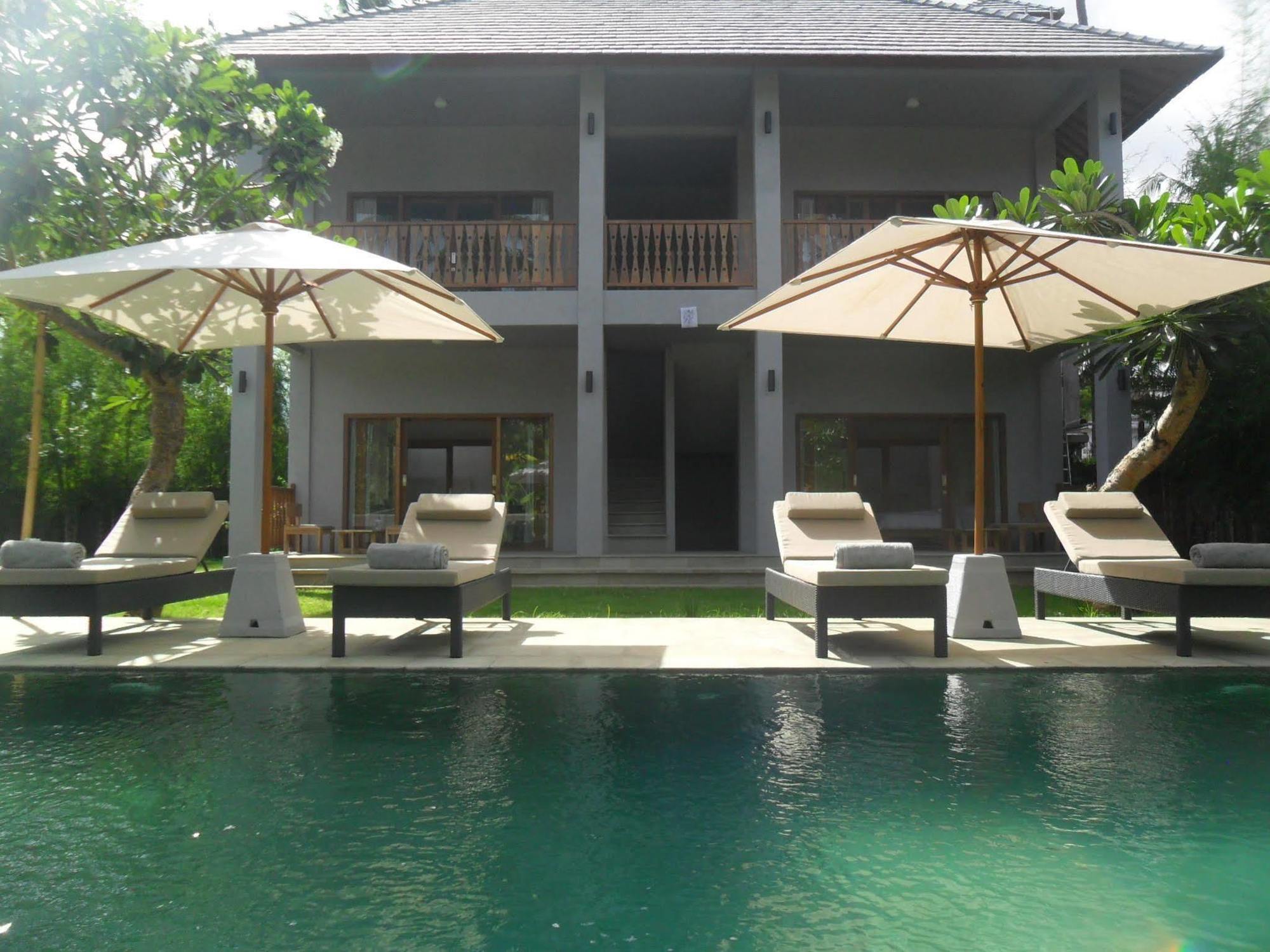 Ju'blu Hotel 3*