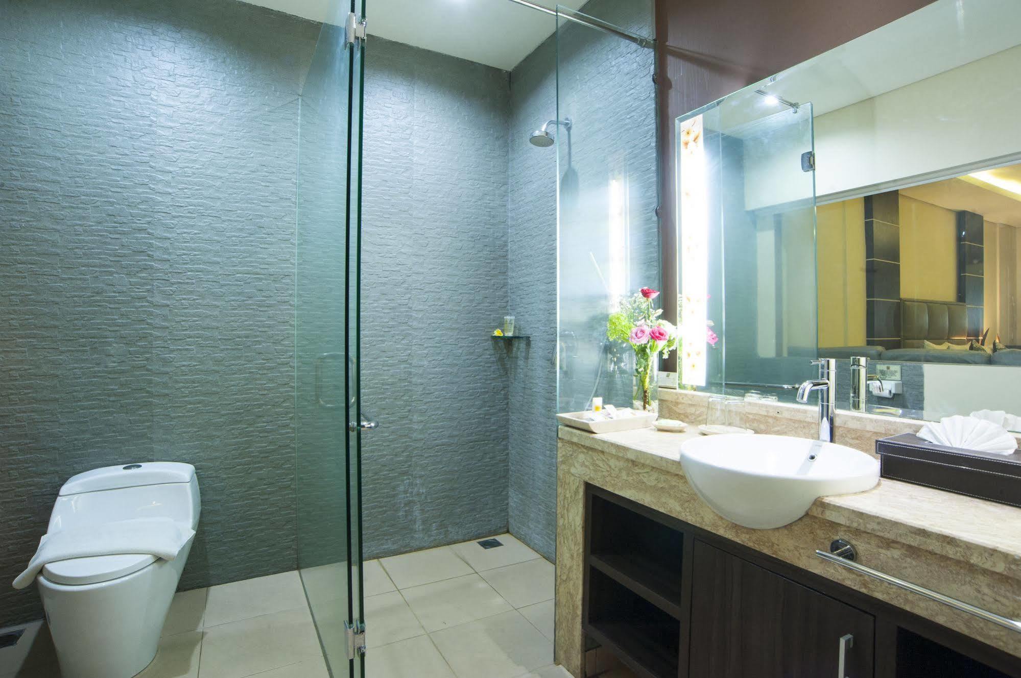 Hotel D'penjor 4*