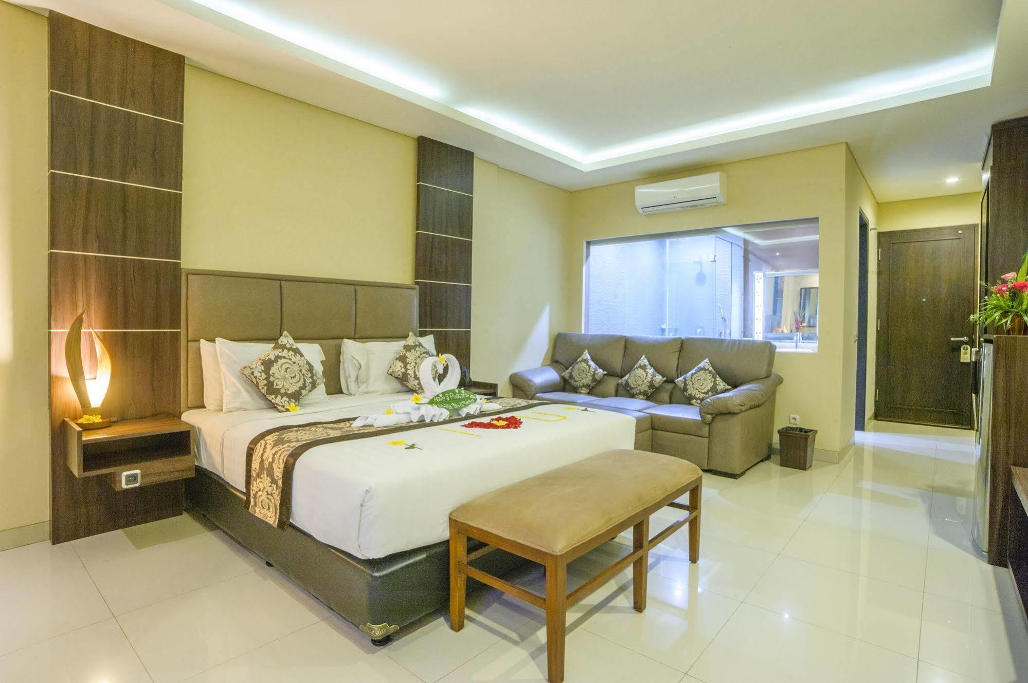 Hotel D'penjor Seminyak (Bali)