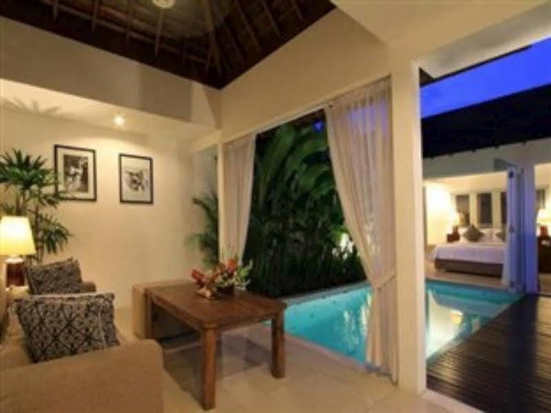 Astana Hotel Seminyak (Bali)