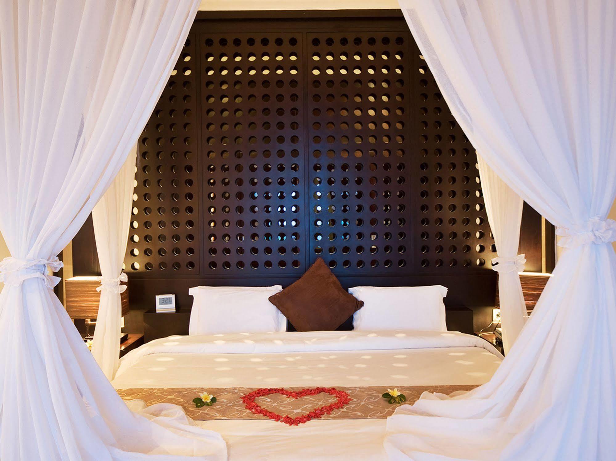 Hillstone Bali *