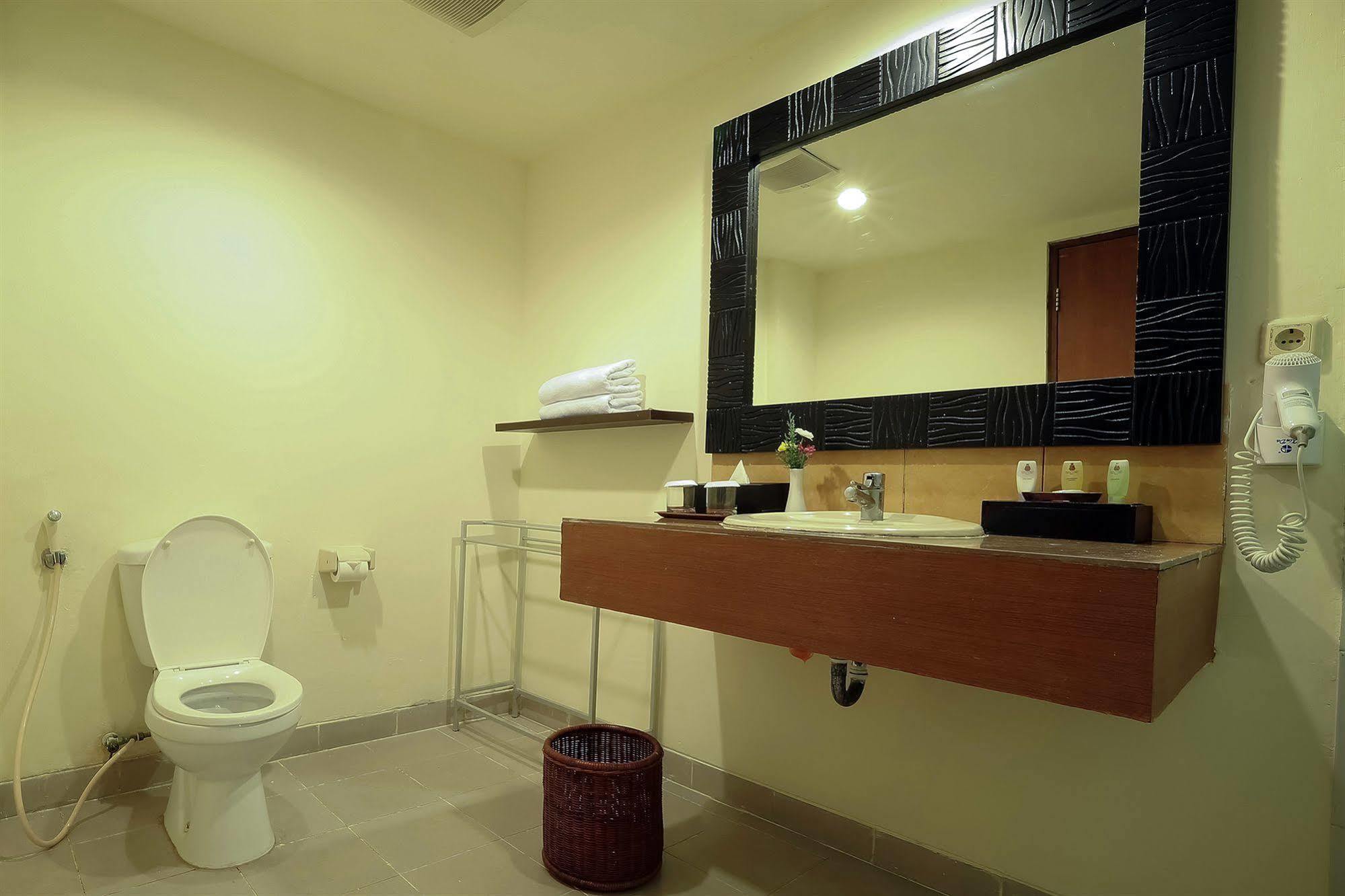 Kuta Station And 3*