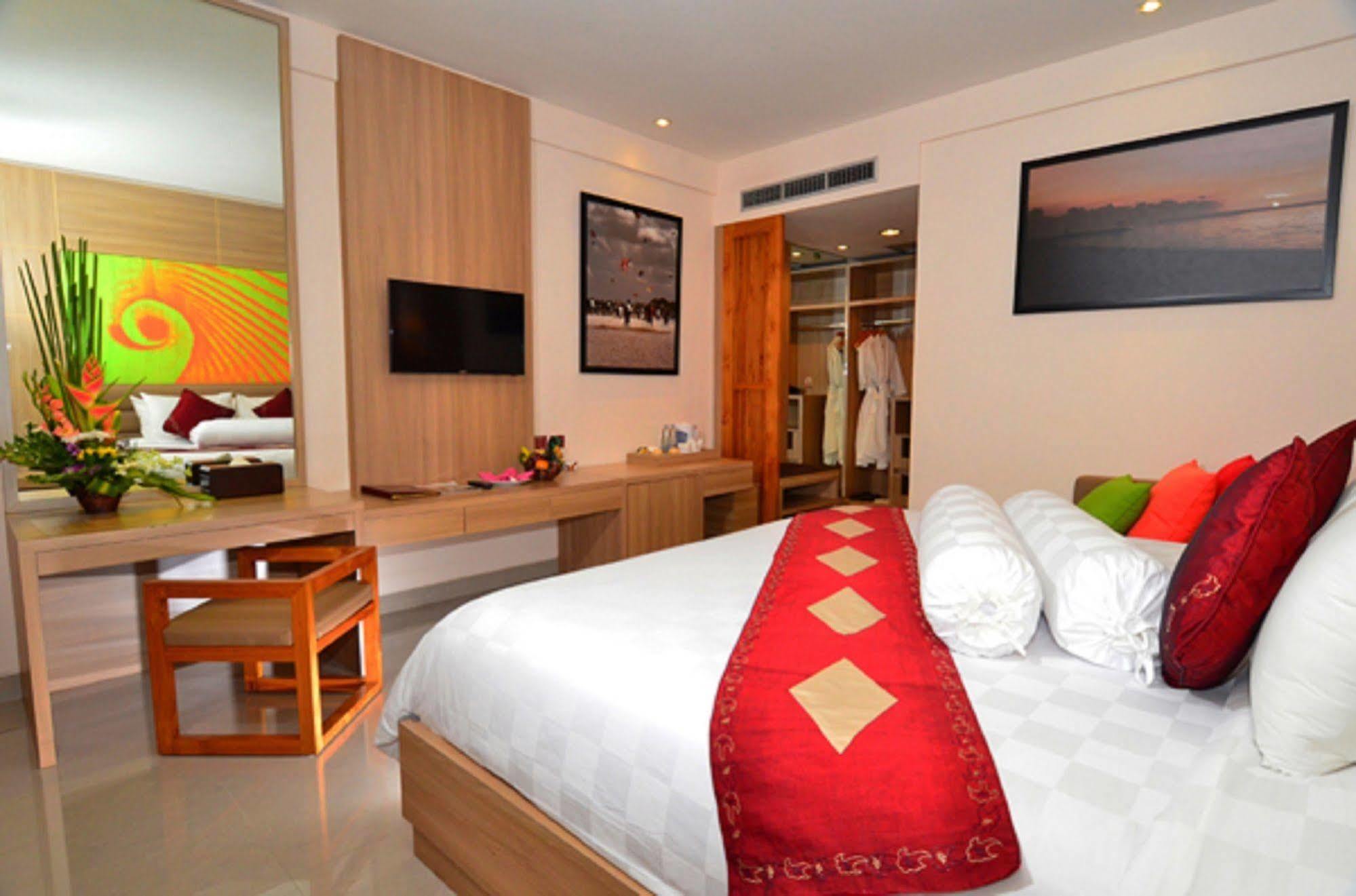 Inna Sindhu & 3* Sanur (Bali)