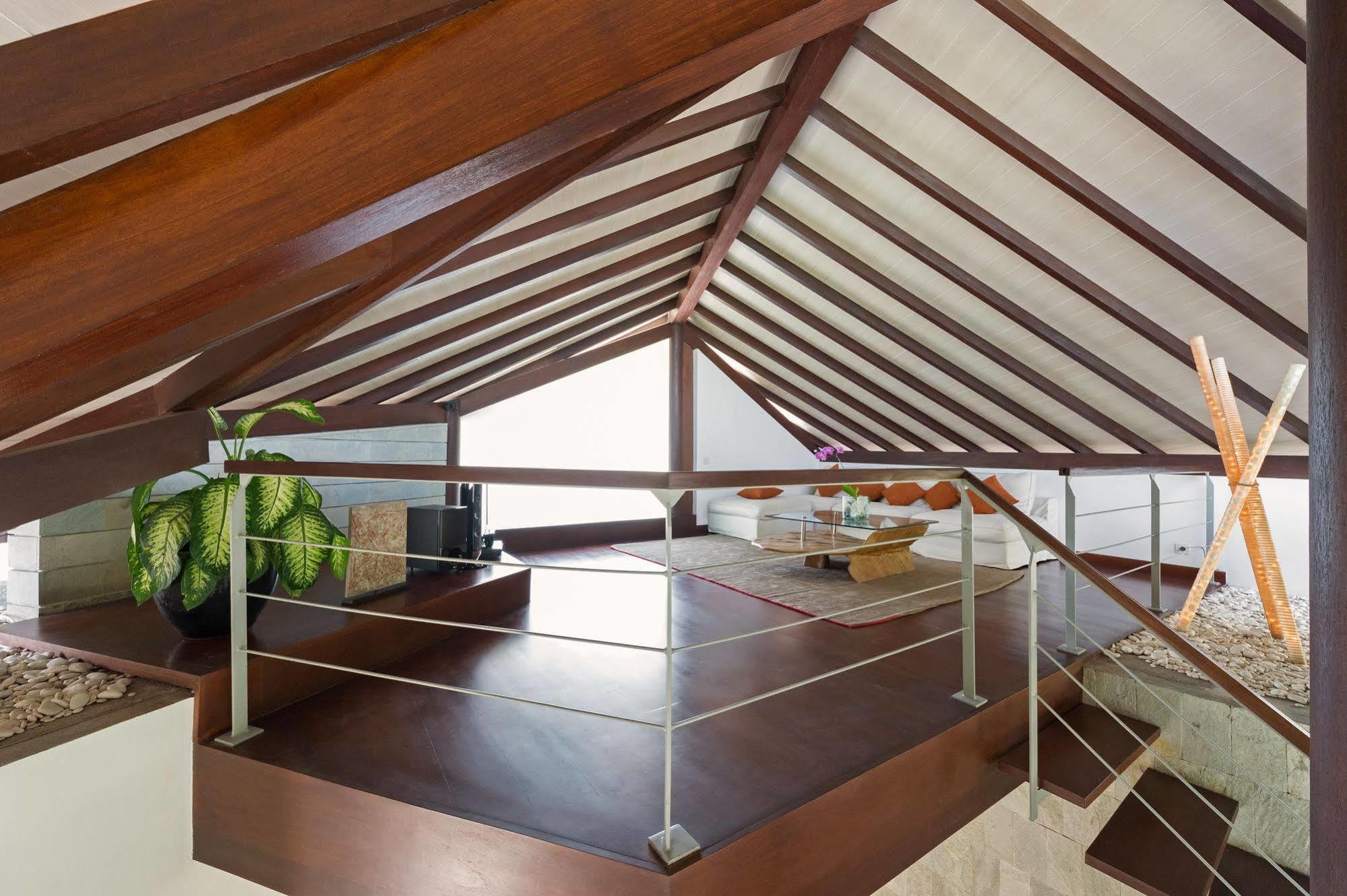 The Layar - Designer And Spa, Chse Certified Villa