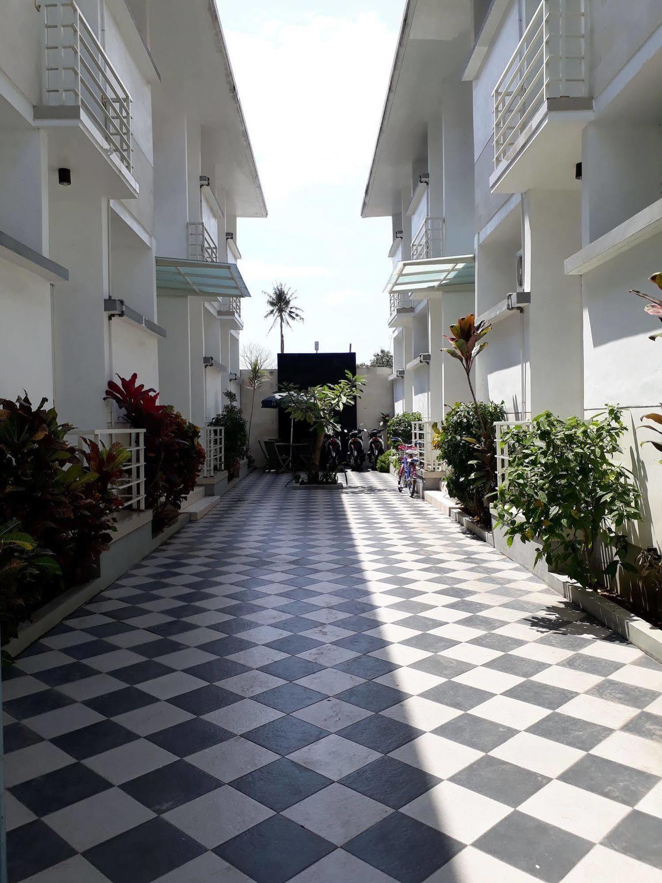 Hotel Kubu Anyar Kuta (Bali)