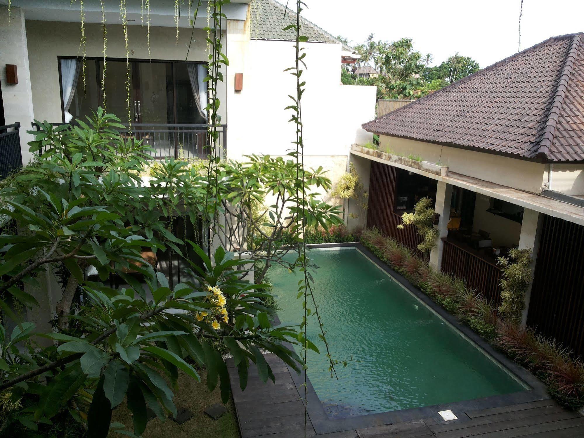 Balian Paradise Hotel 3*