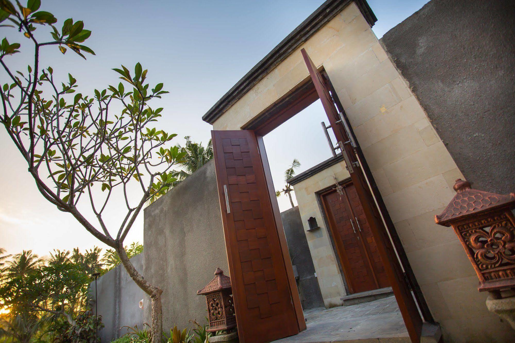 Resort Amatara Agung Raka 4*