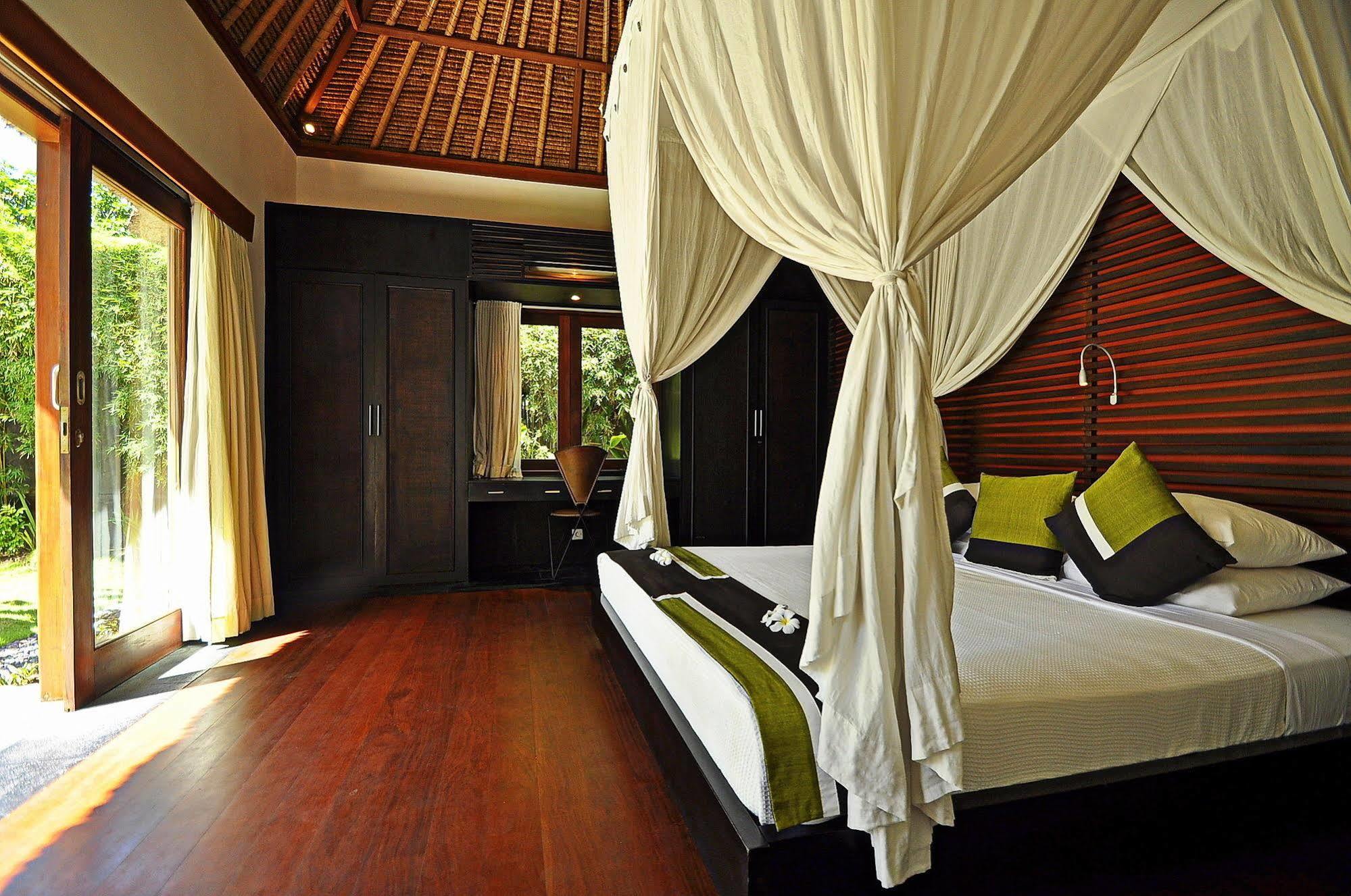 Villa Sasoon 1, 100 Mt To Candi Dasa (Bali)