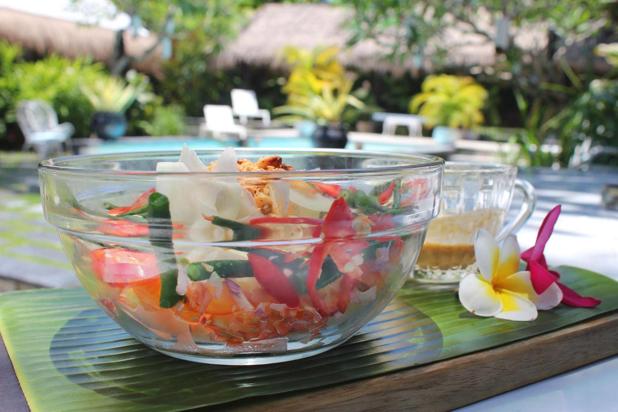 Oasis Bali Guest house 3*