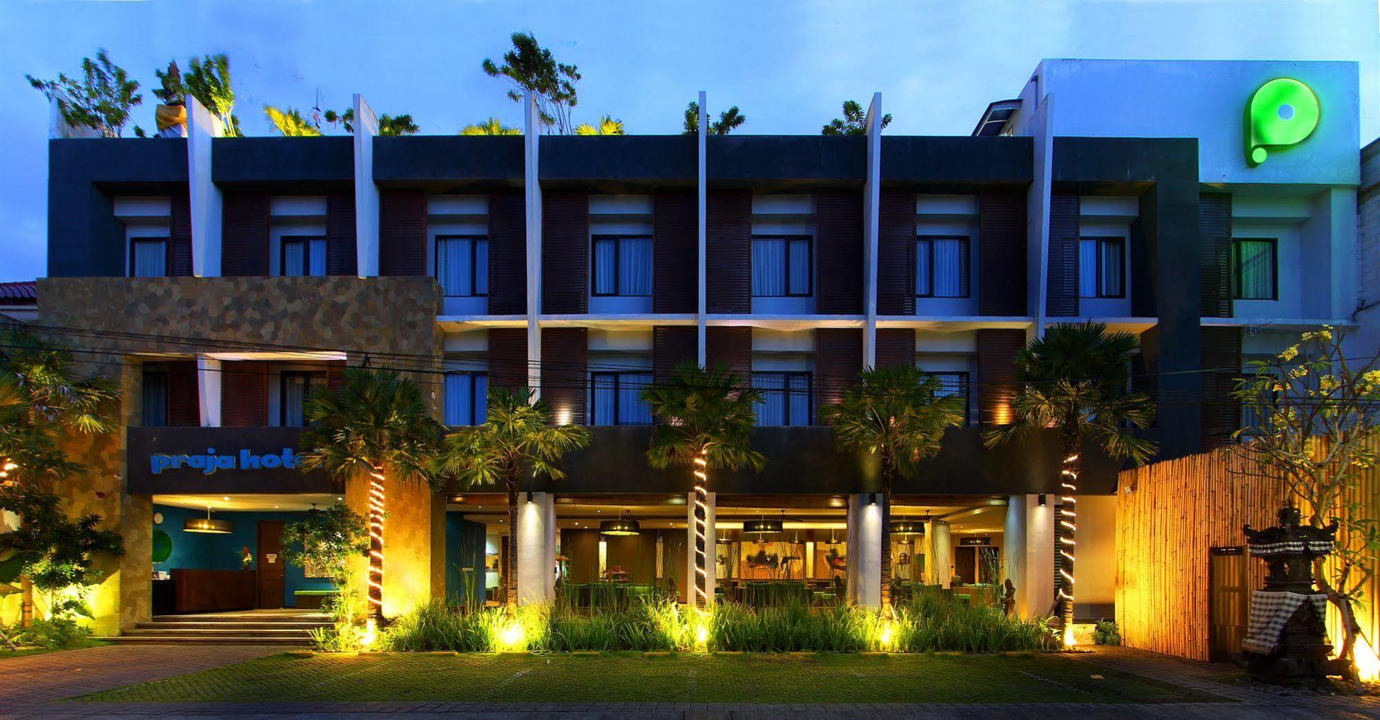 Praja Hotel 2*