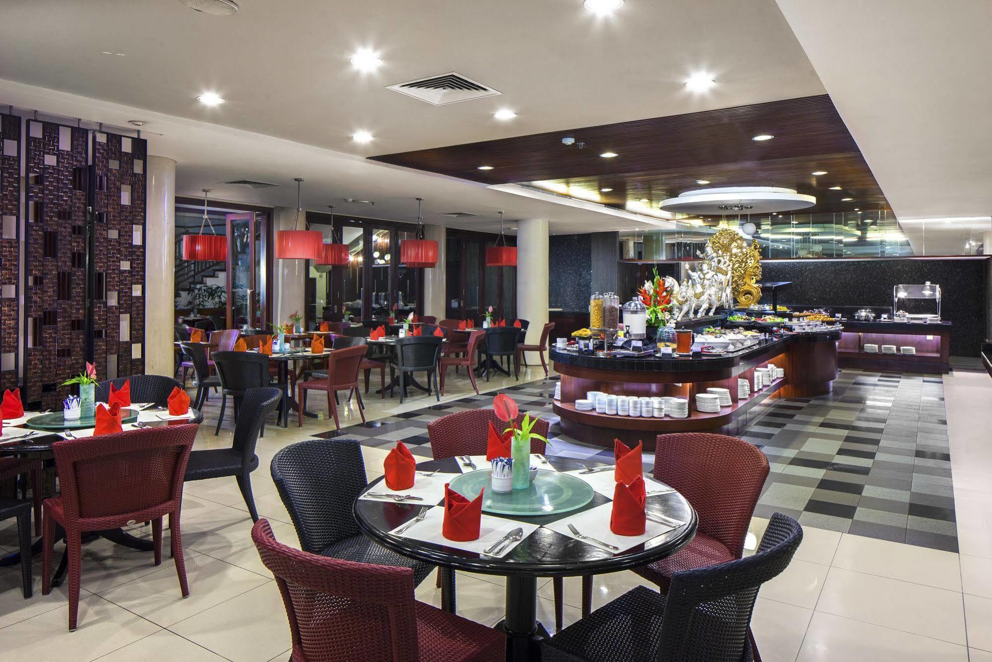Hotel Prime Plaza - Bali 4*
