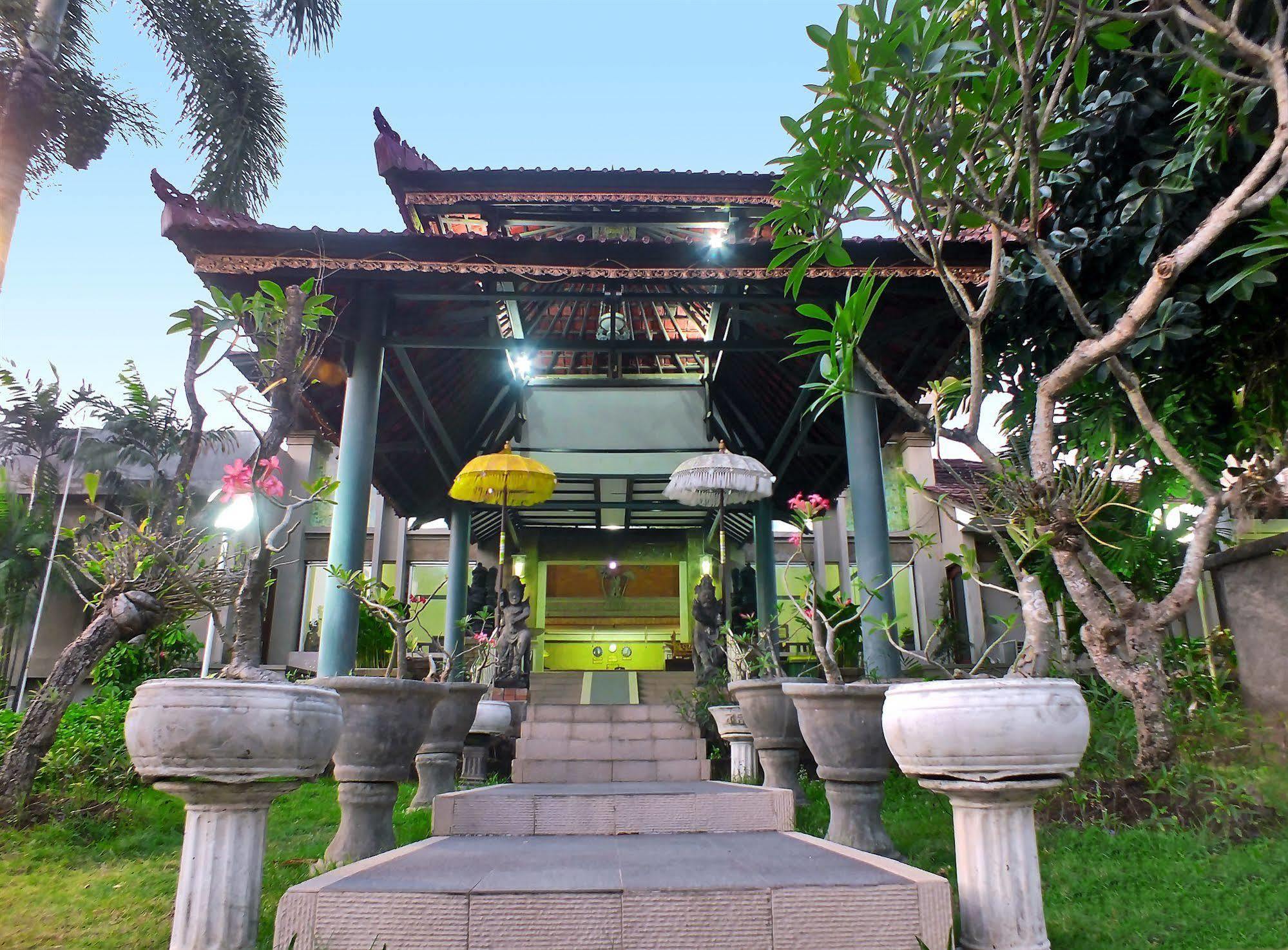 Palm Bali 3*