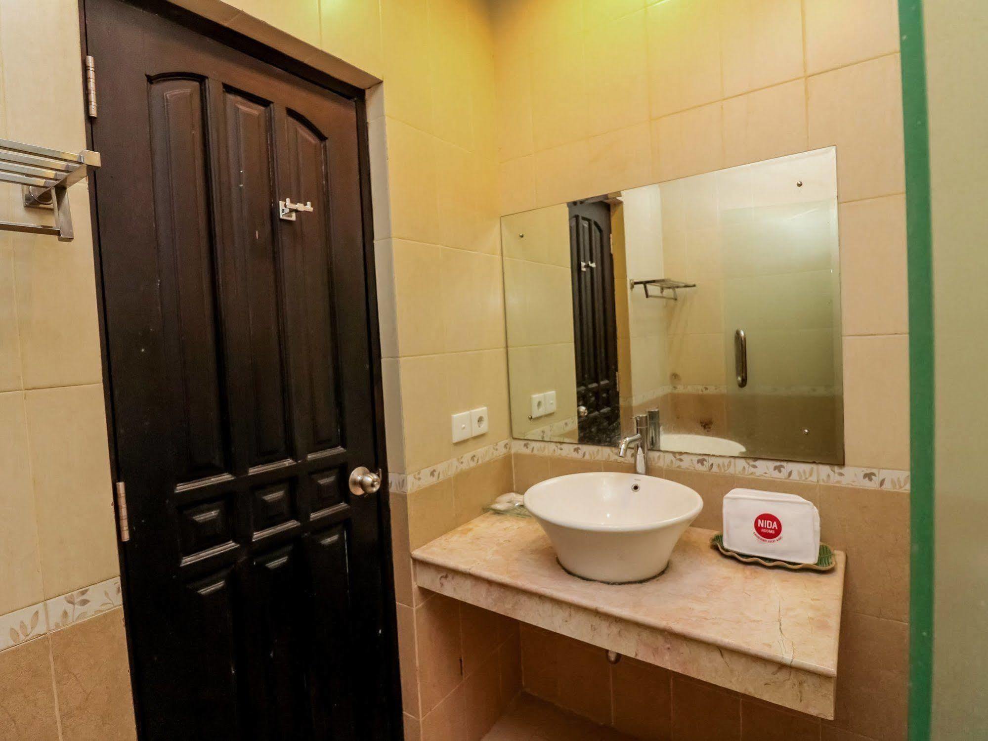 Intansari Denpasar (Bali)