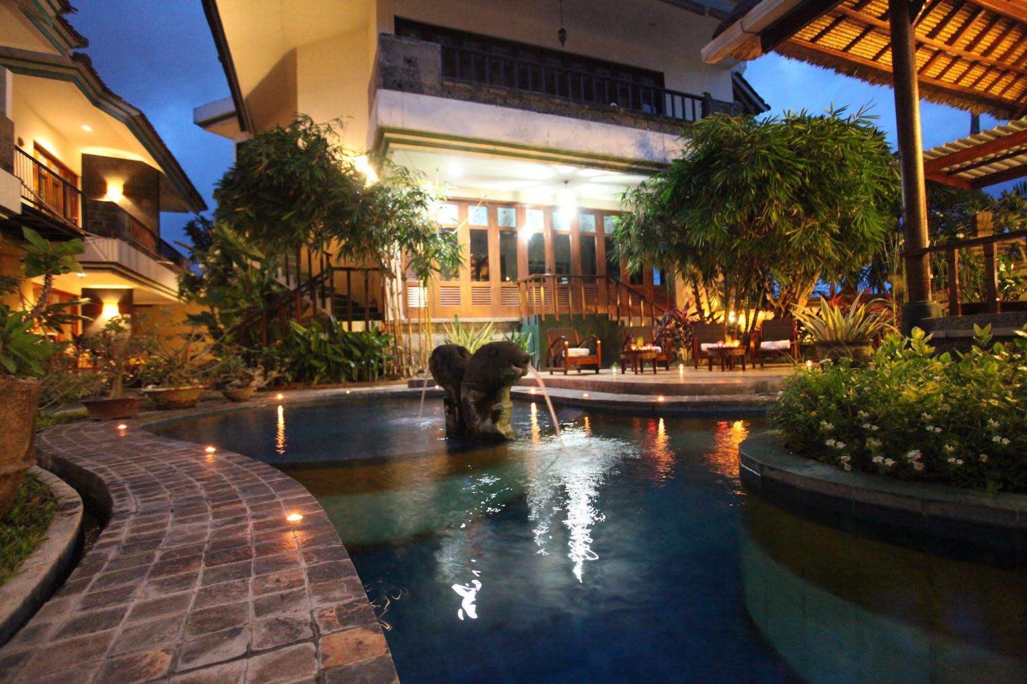 Seaview Hotel