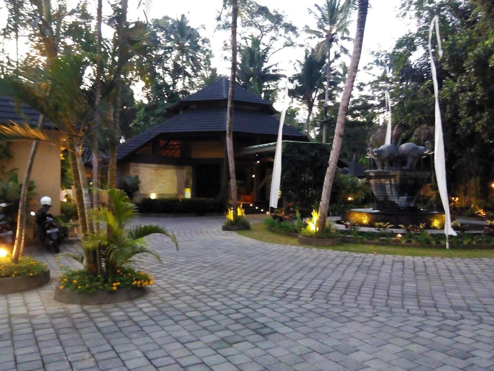 Gino Feruci By Kagum Villa Ubud (Bali)