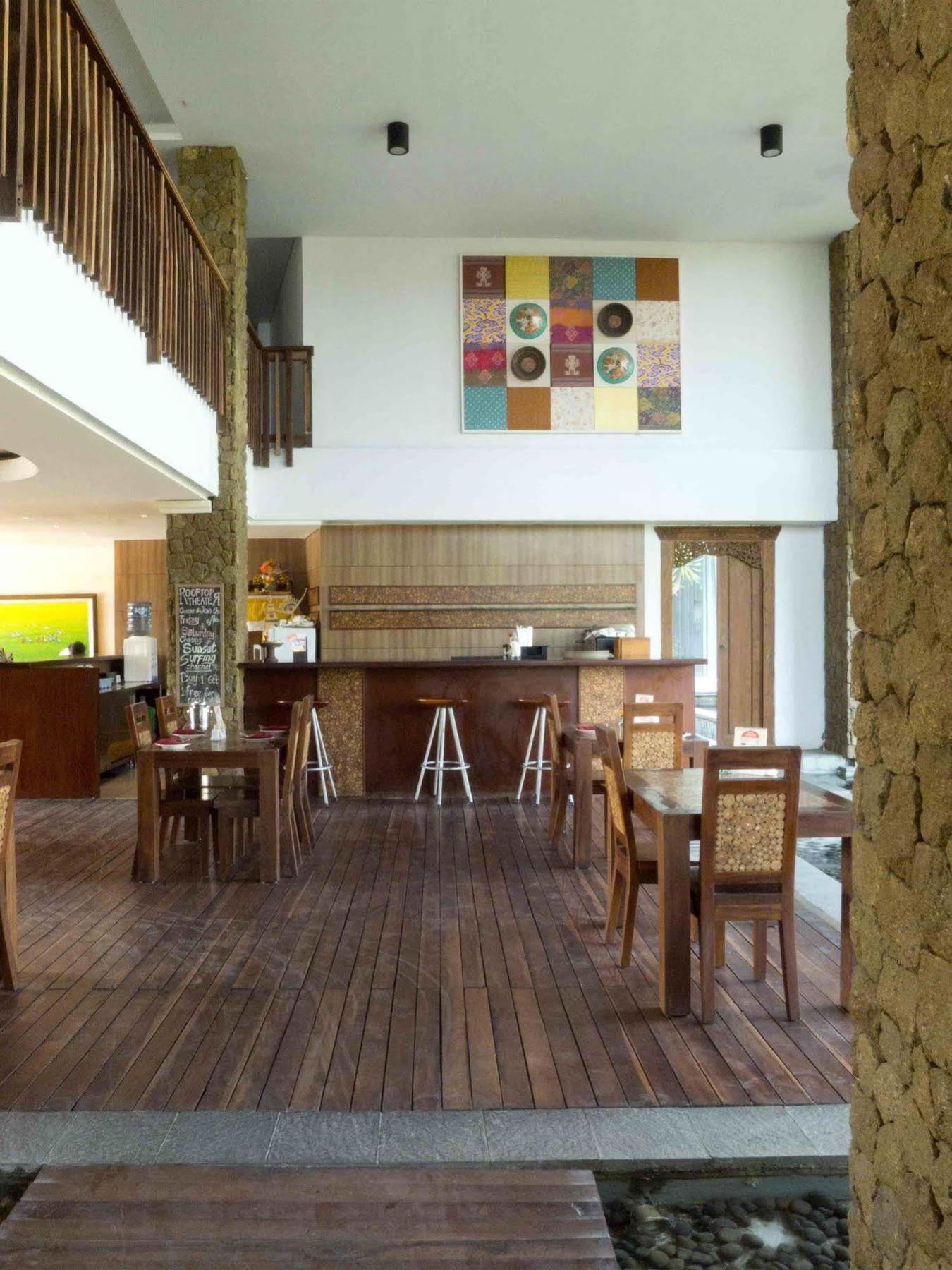 The Kirana Hotel 4*