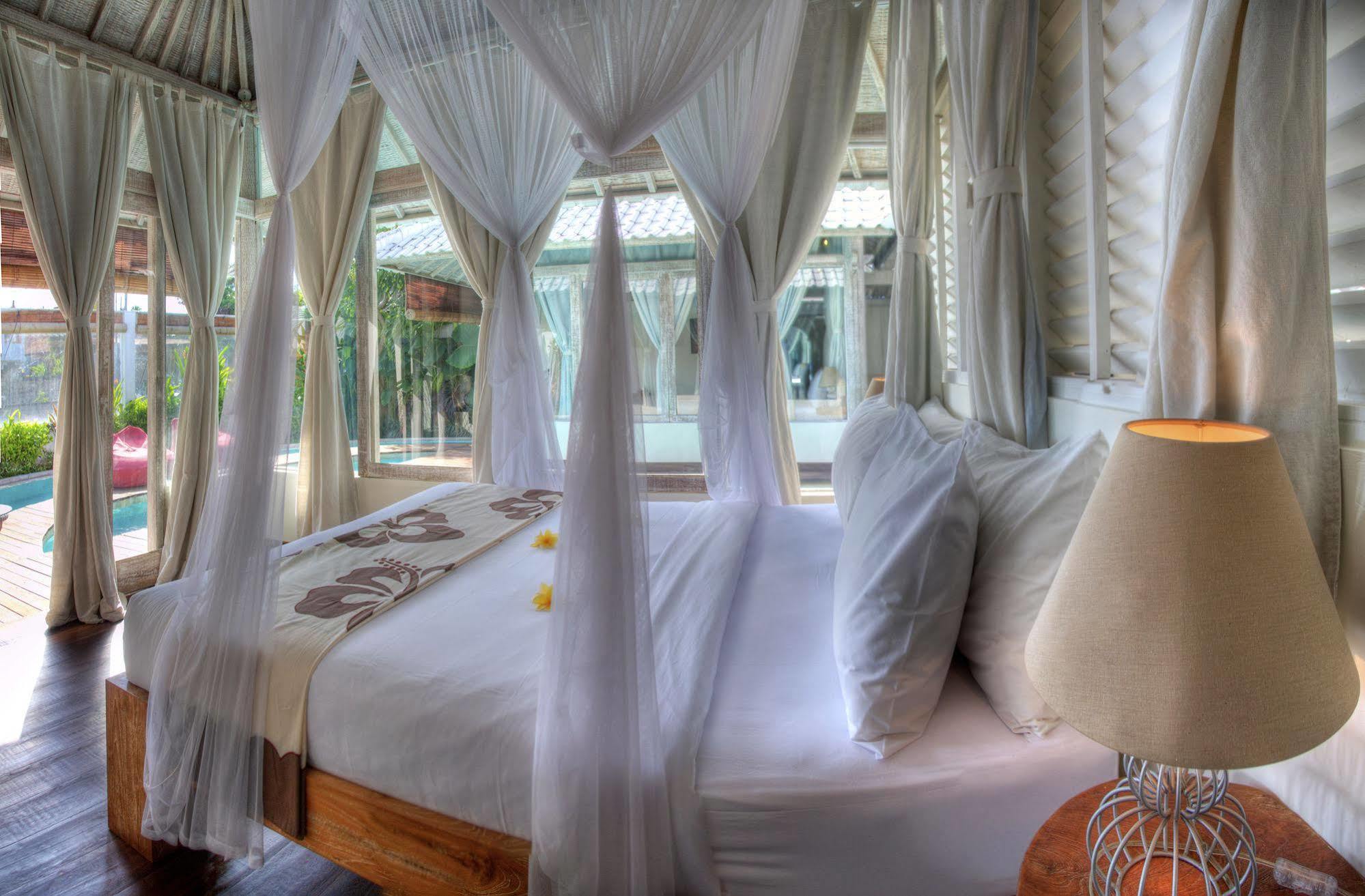 Villa Laksmana Hideaway 2 - Surrounded By Water- 2bd With Fantastic Pool! Seminyak (Bali)