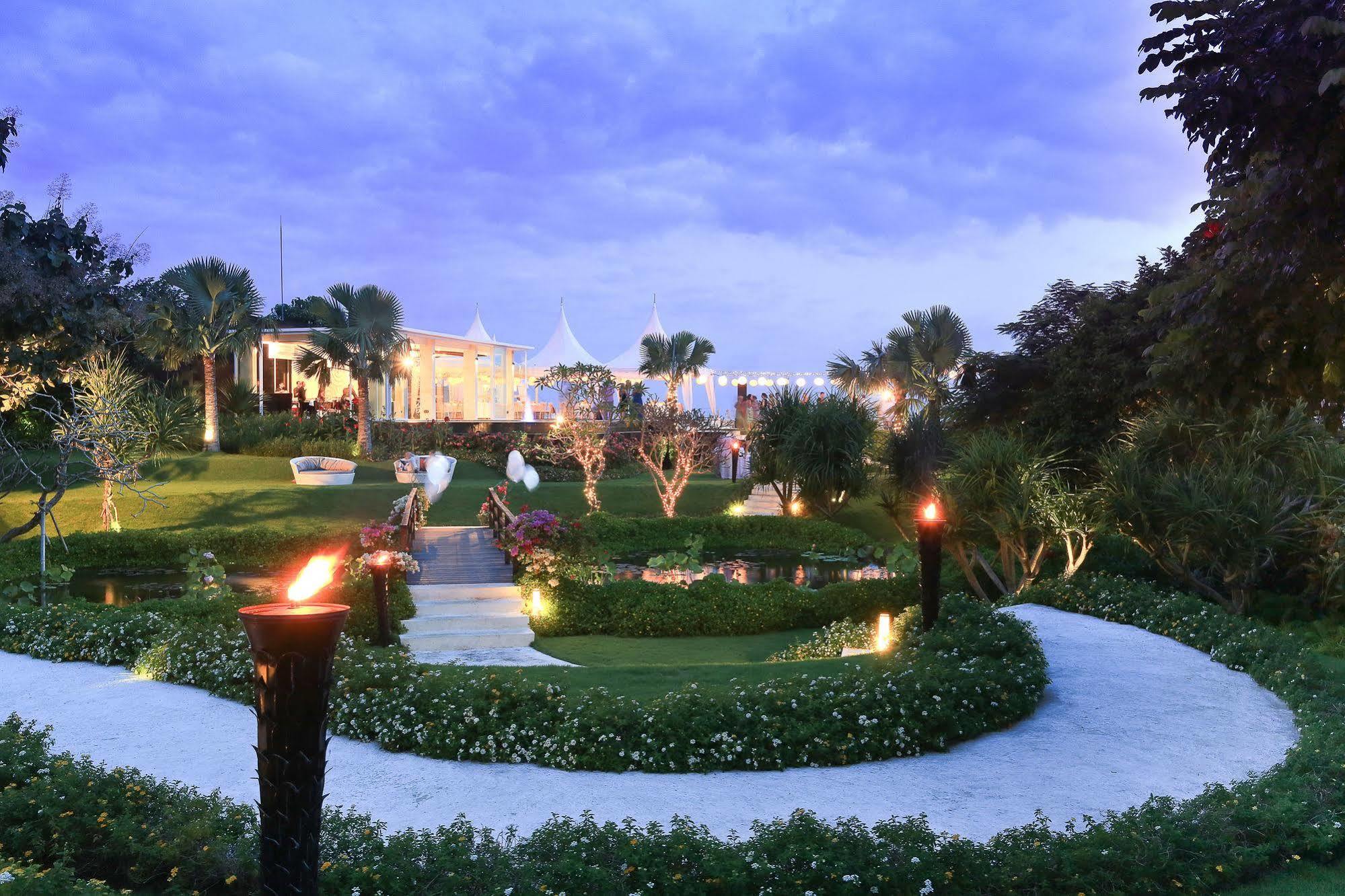 Hotel The Sanctus 3*