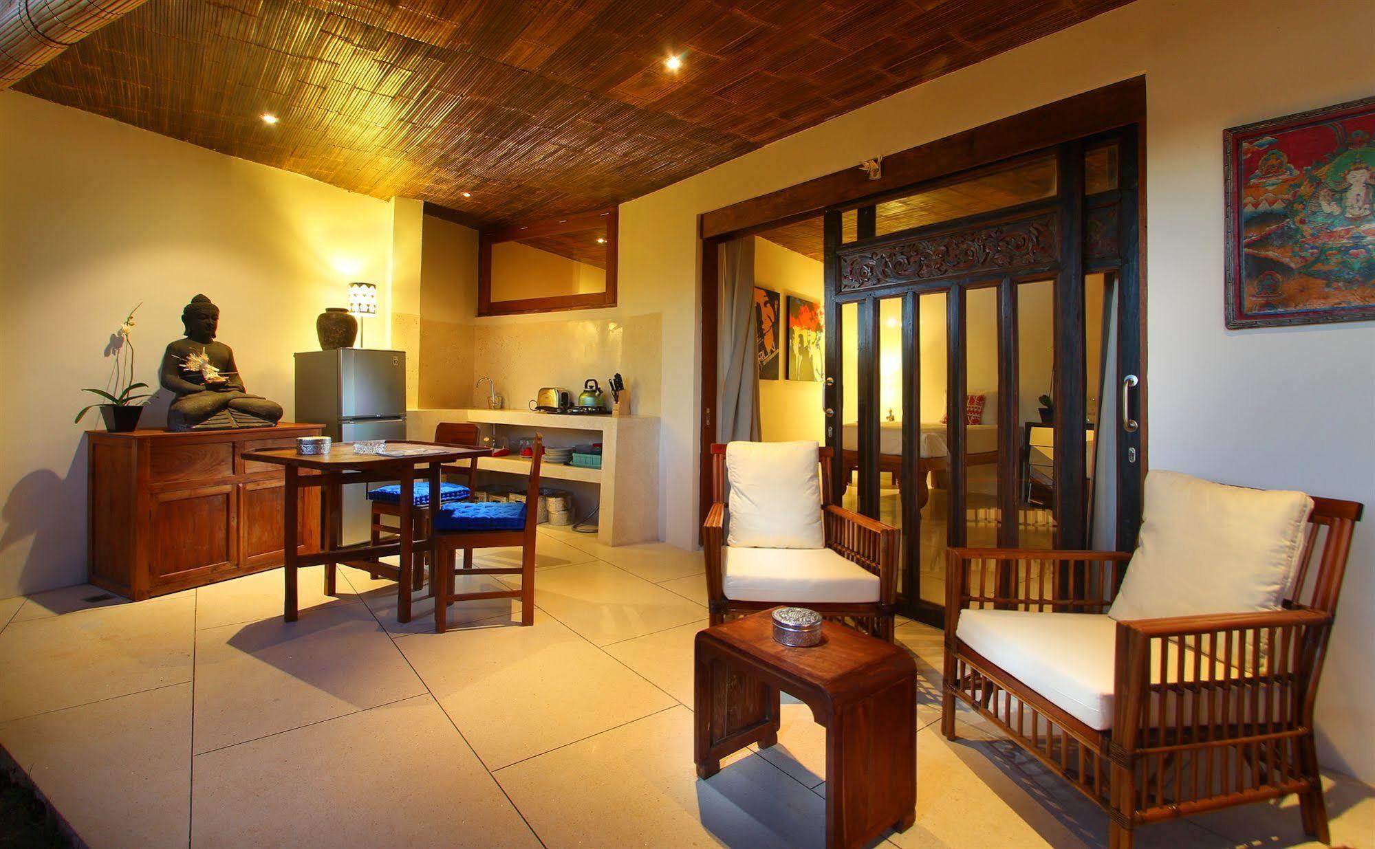 The Aparthotel 3*