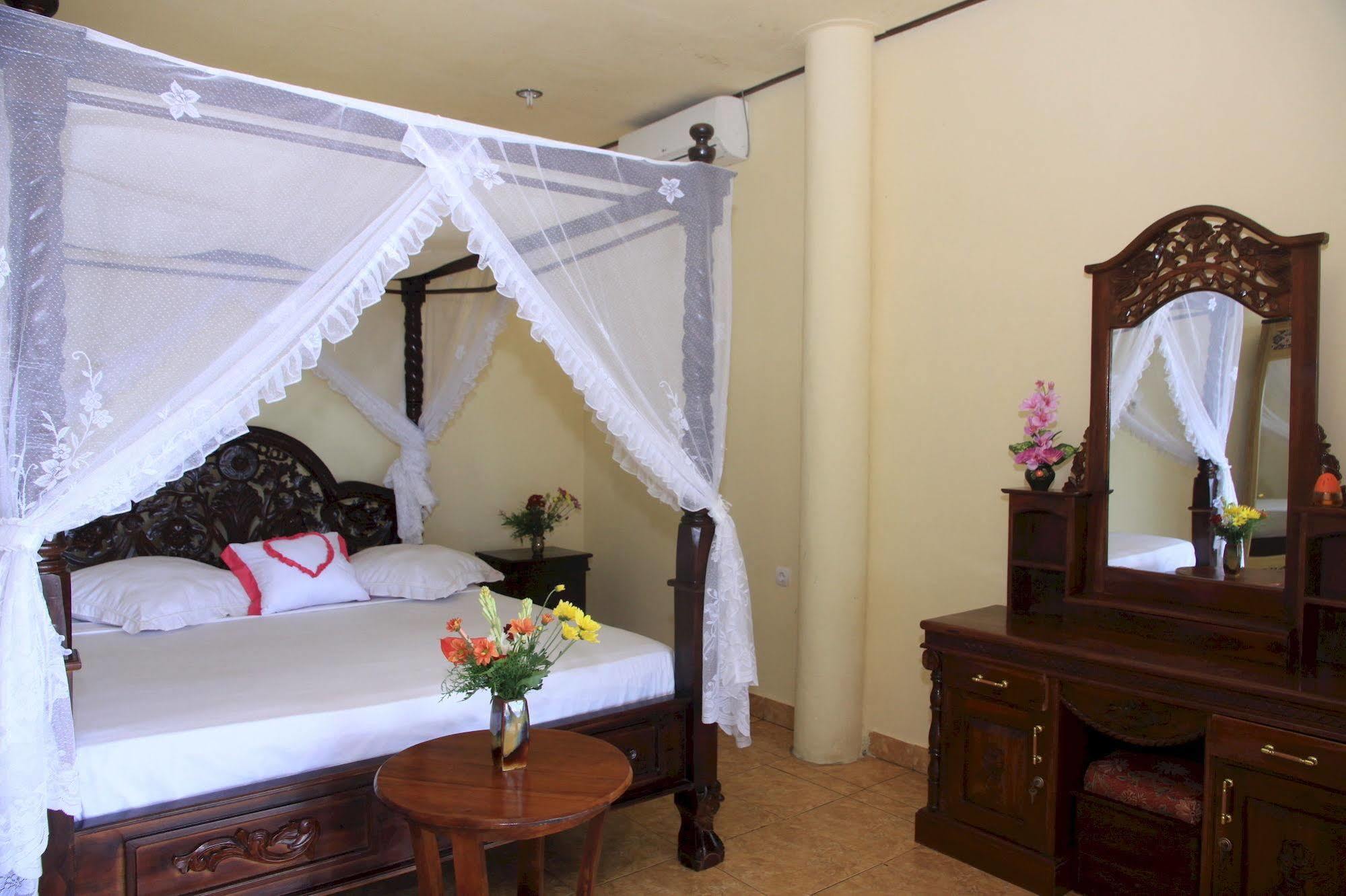 Rising Star Holiday park 3*