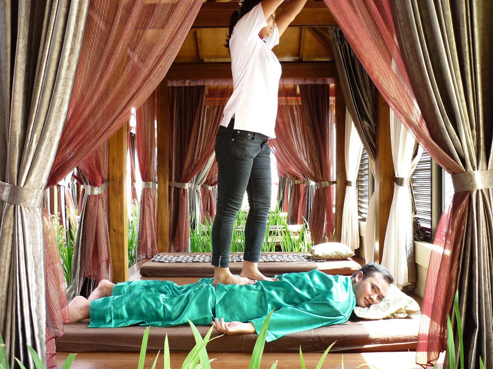 Suardana Inn's Hotel Kuta (Bali)