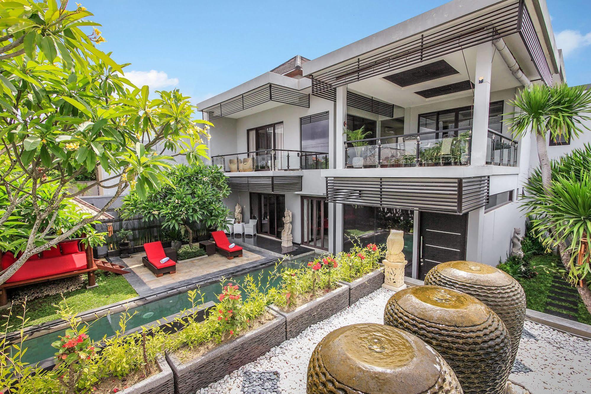 Cascade Villa *